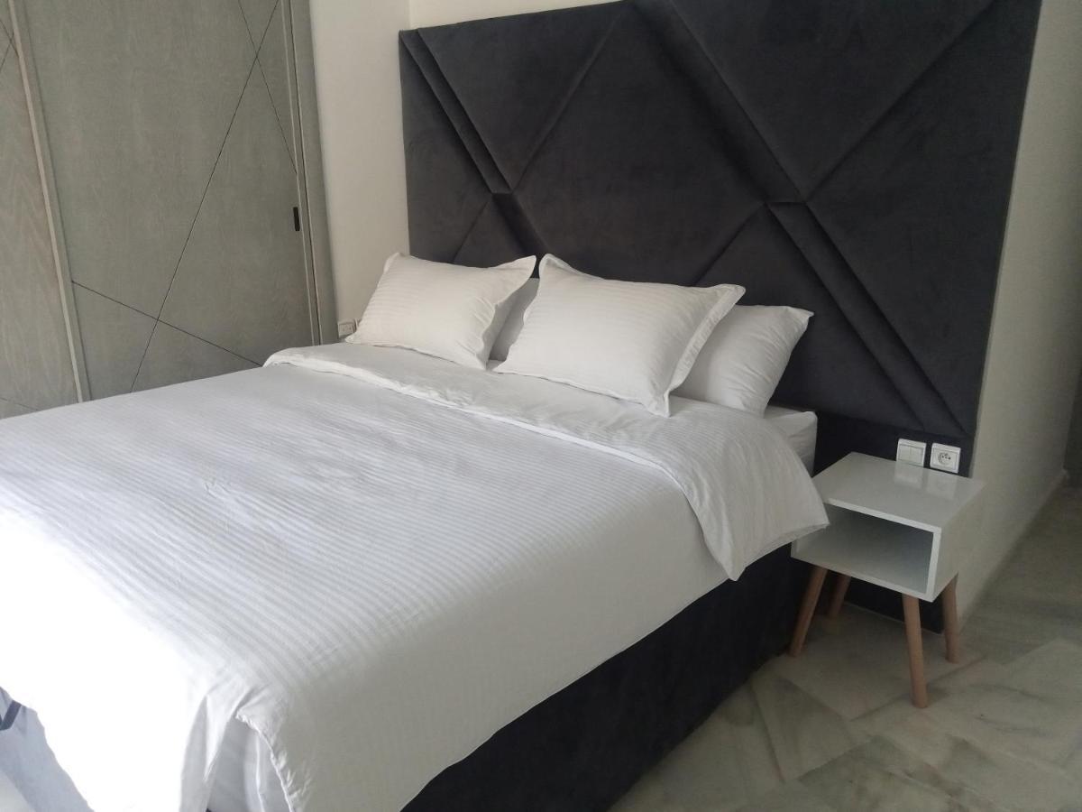 Nouvel Appartement Climatise フェズ エクステリア 写真