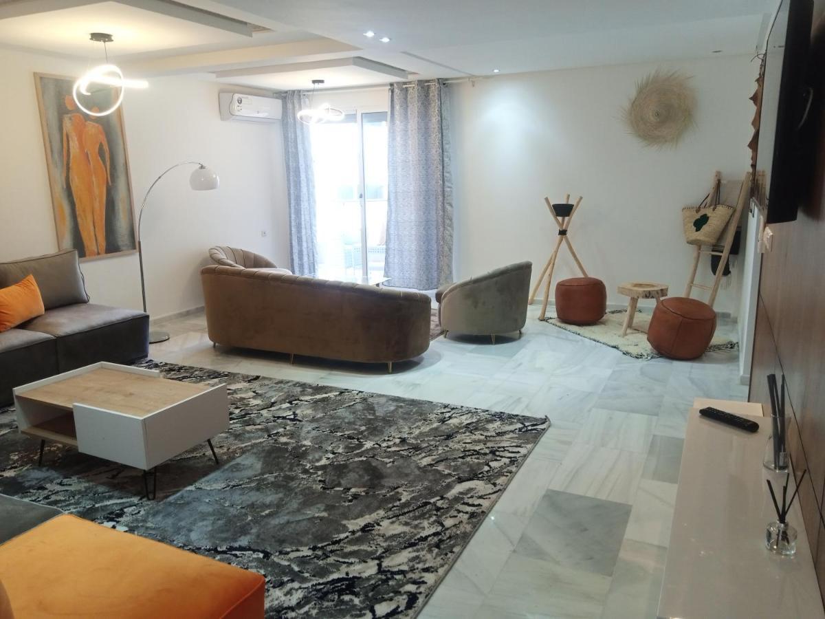 Nouvel Appartement Climatise フェズ エクステリア 写真