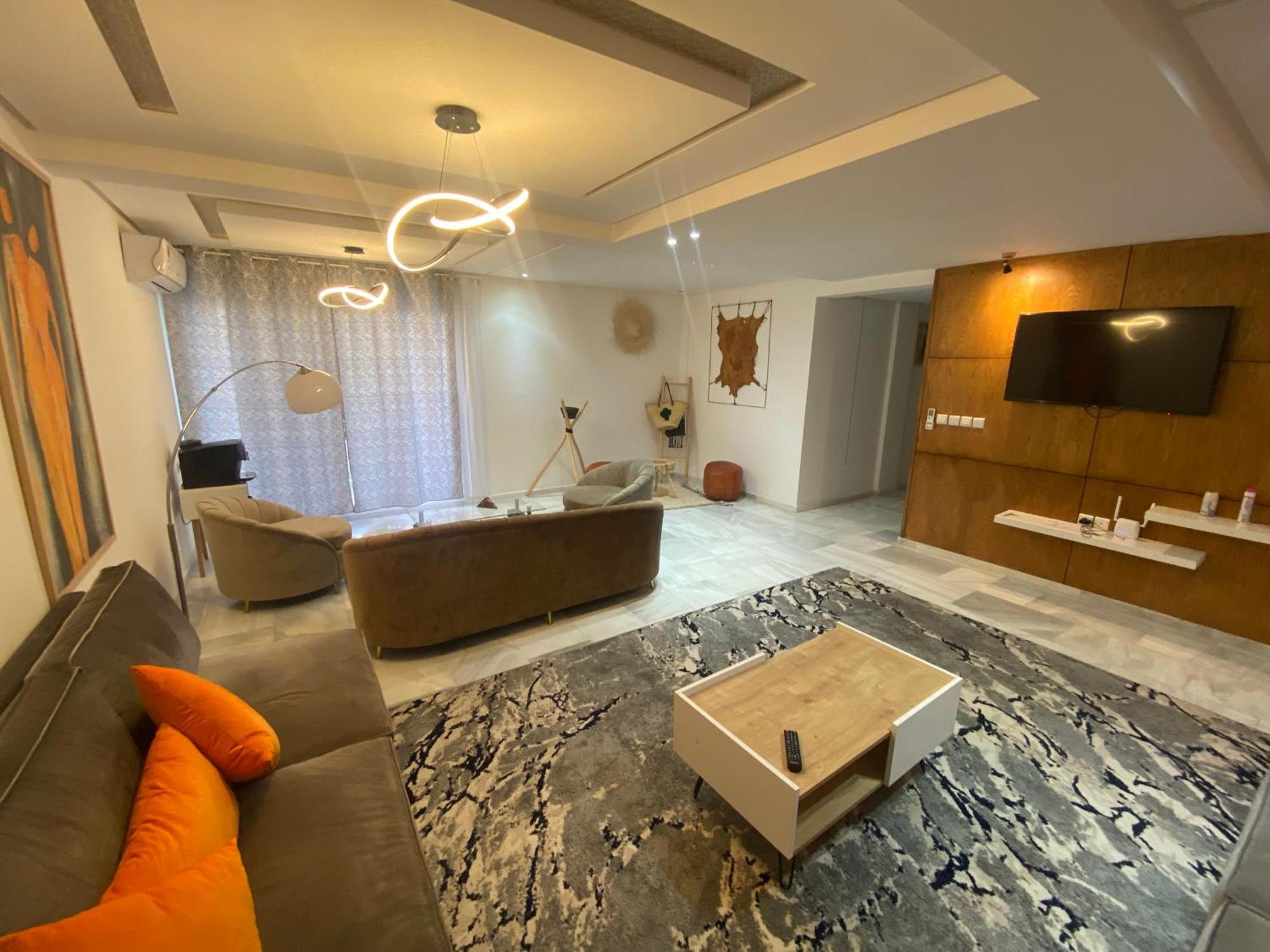 Nouvel Appartement Climatise フェズ エクステリア 写真